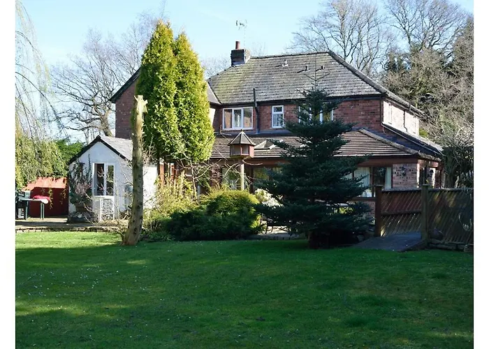 Laburnum Cottage Guest House Mobberley